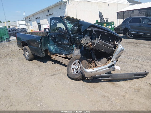 Salvage Chevrolet Silverado 1500 Image