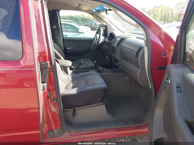 Nissan Frontier Xe