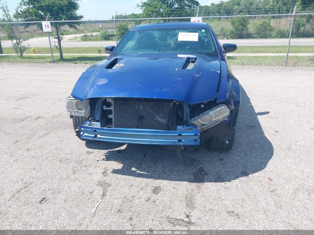 Ford Mustang V6