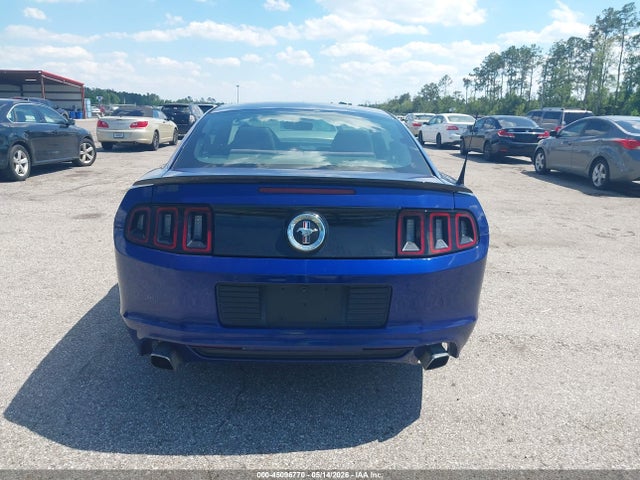 Ford Mustang V6