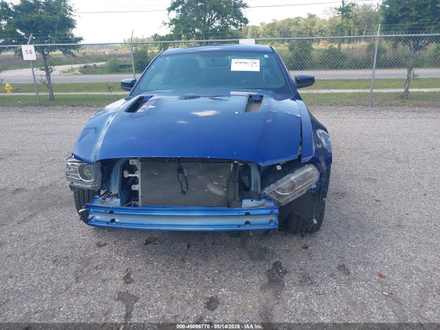 Ford Mustang V6