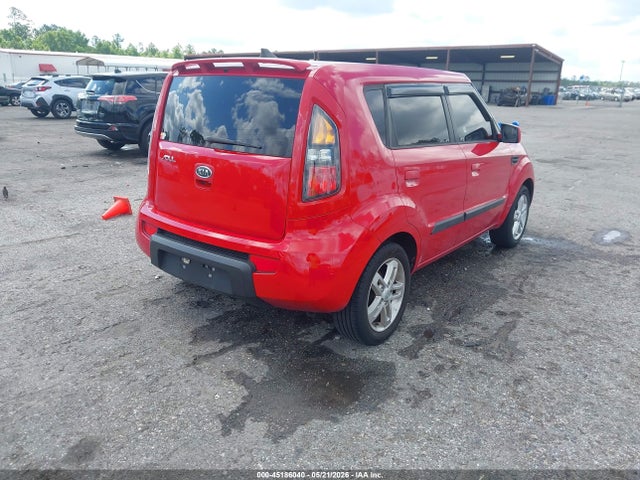 Kia Soul +