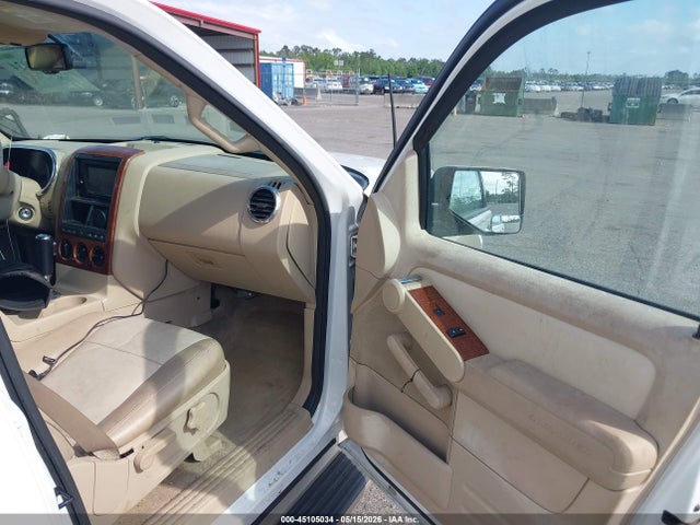 Ford Explorer Eddie Bauer