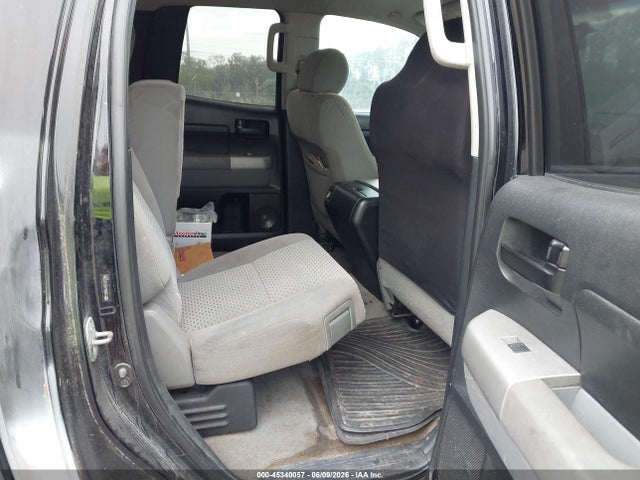 Toyota Tundra Sr5 V8