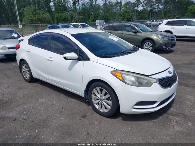Salvage Kia Forte Image