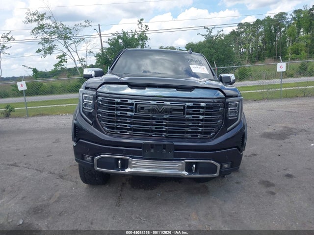 GMC Sierra 1500 4wd  Short Box Denali Ultimate