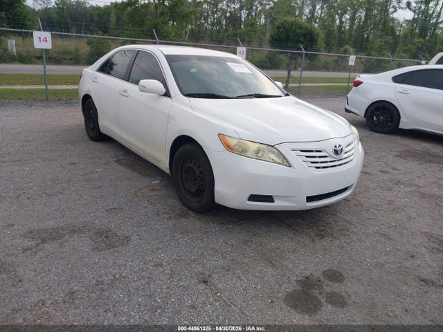 Salvage Toyota Camry Image