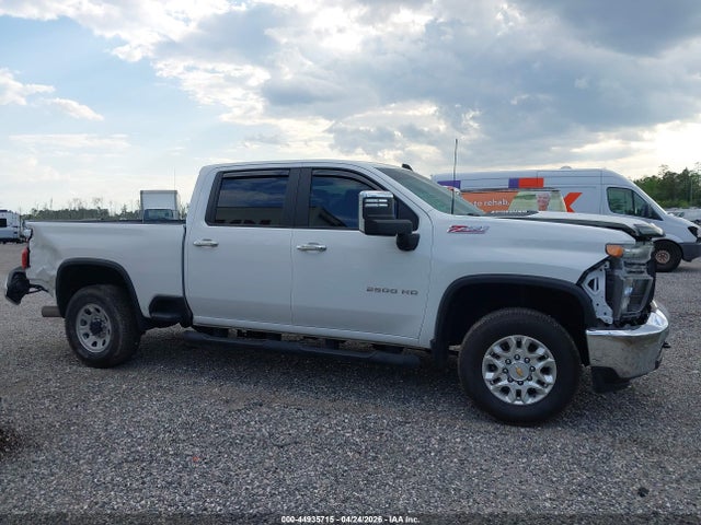 Chevrolet Silverado 2500 4wd  Standard Bed Lt