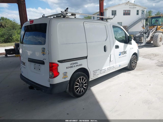 Nissan Nv Sv