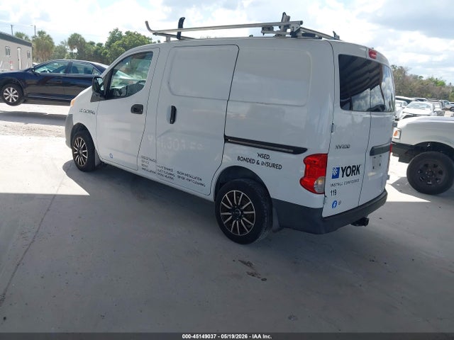 Nissan Nv Sv