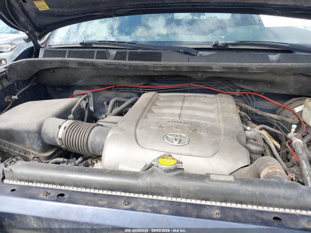 Toyota Tundra Sr5 V8