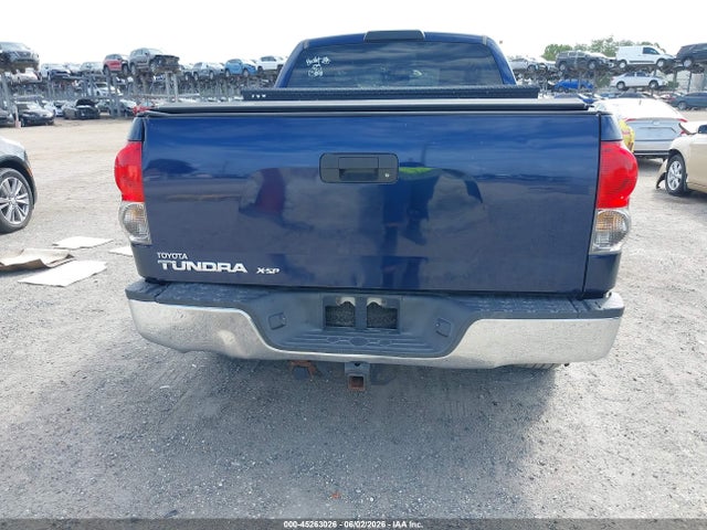Toyota Tundra Sr5 V8