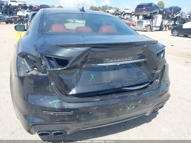 Maserati Ghibli Modena
