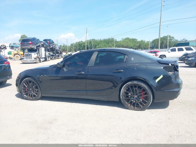 Maserati Ghibli Modena