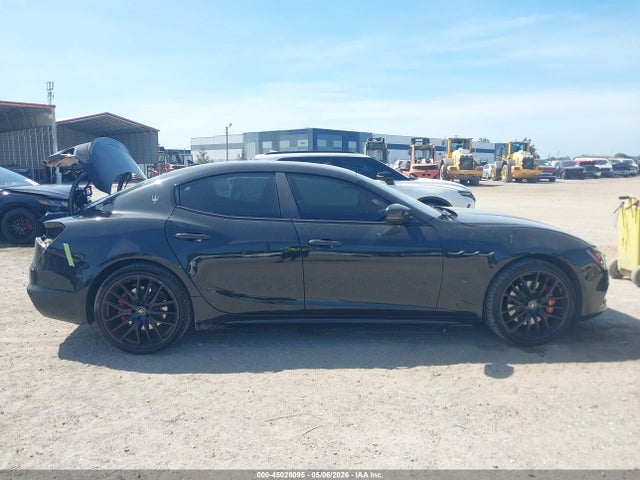 Maserati Ghibli Modena