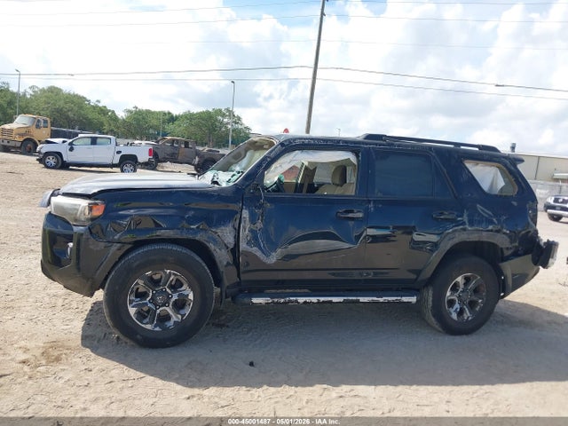 Toyota 4Runner Sr5