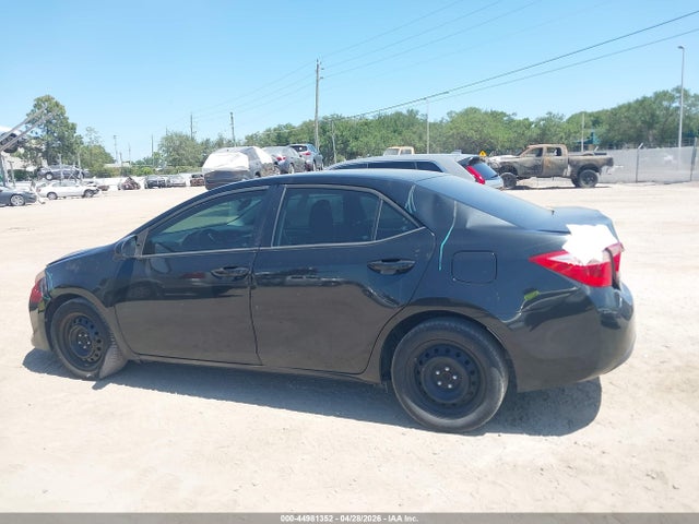 Toyota Corolla Le