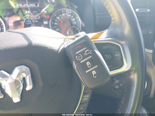 Ram 1500 Laramie  4x4 5'7 Box
