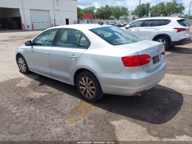 Volkswagen Jetta 2.5l Se