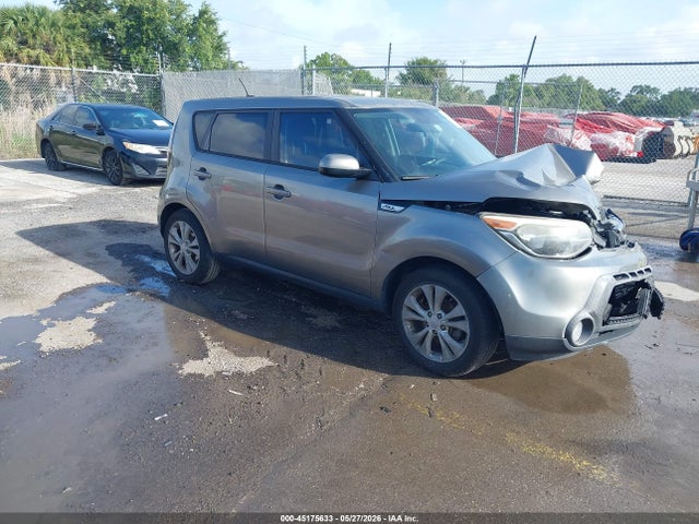 Salvage Kia Soul Image