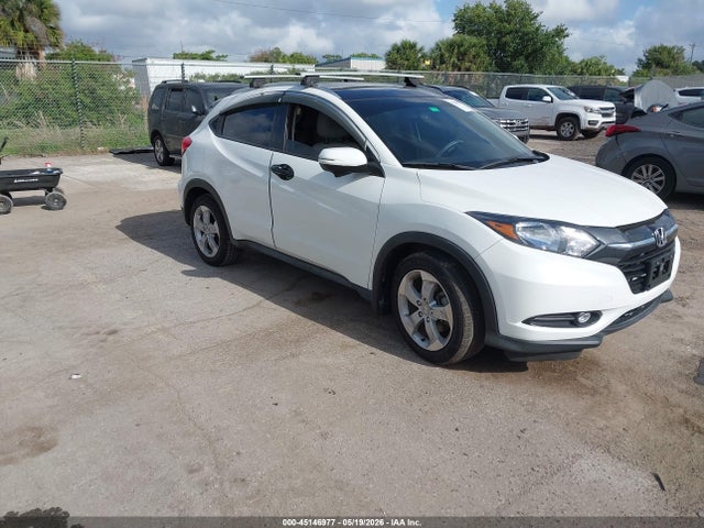 Salvage Honda HR-V Image