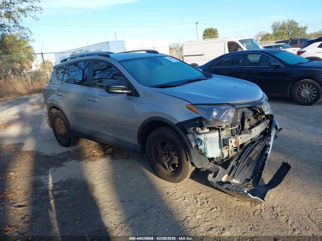 Salvage Toyota RAV4 Image