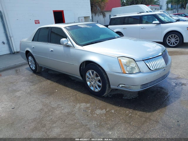 Salvage Cadillac DTS Image