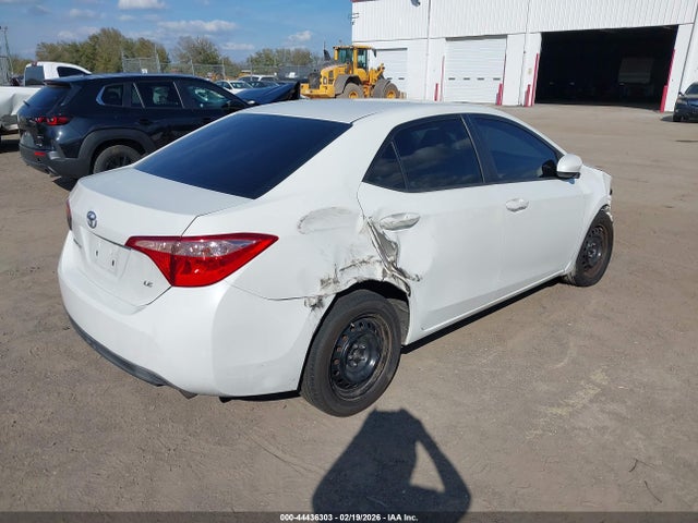 Toyota Corolla Le