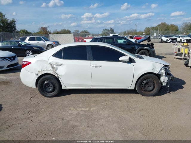 Toyota Corolla Le
