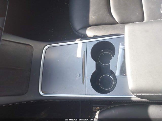 Tesla Model 3 Long Range Dual Motor All-wheel Drive