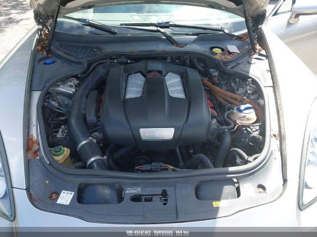 Porsche Panamera Hybrid S