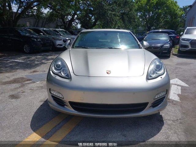 Porsche Panamera Hybrid S