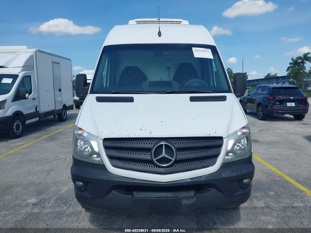 Mercedes-Benz Sprinter 2500 Normal Roof