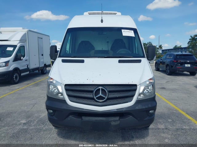 Mercedes-Benz Sprinter 2500 Normal Roof