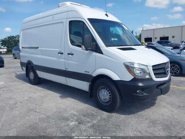 Salvage Mercedes-Benz Sprinter 2500 Image