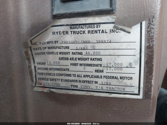 Freightliner Conventional Fld120