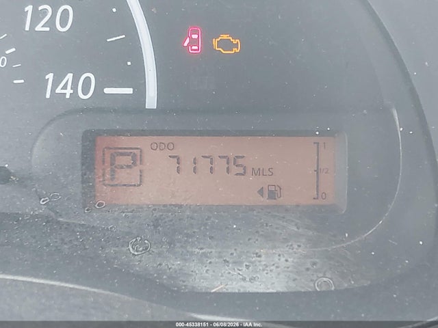 Nissan Versa 1.6 S+