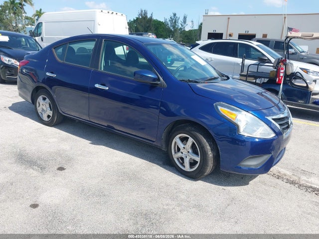 Salvage Nissan Versa Image