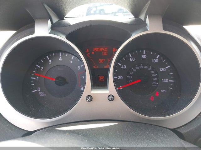 Nissan JUKE S