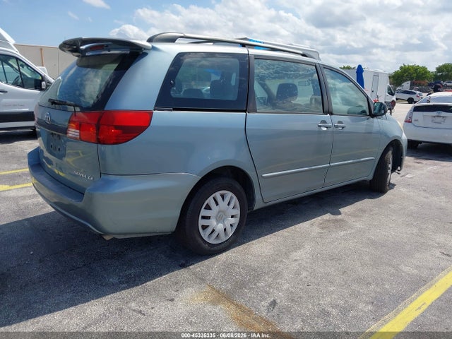 Toyota Sienna Ce