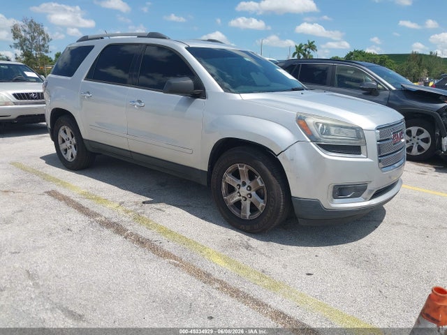 Salvage GMC Acadia Image