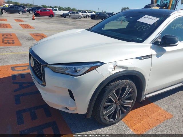 INFINITI Qx Luxe Awd