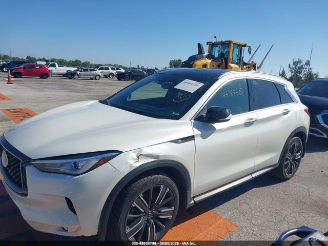 INFINITI Qx Luxe Awd