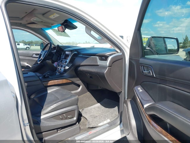 Chevrolet Suburban 1500 Lt