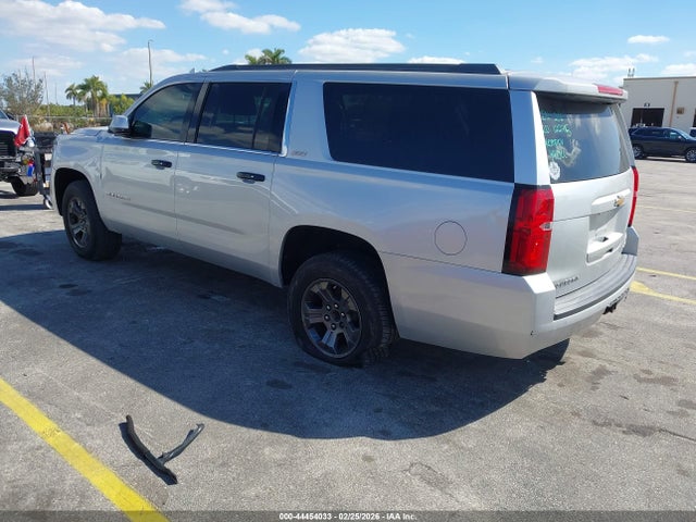 Chevrolet Suburban 1500 Lt