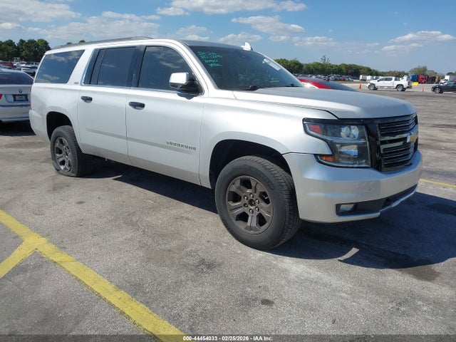 Salvage Chevrolet Suburban 1500 Image
