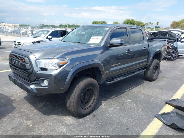 Toyota Tacoma Sr5 V6