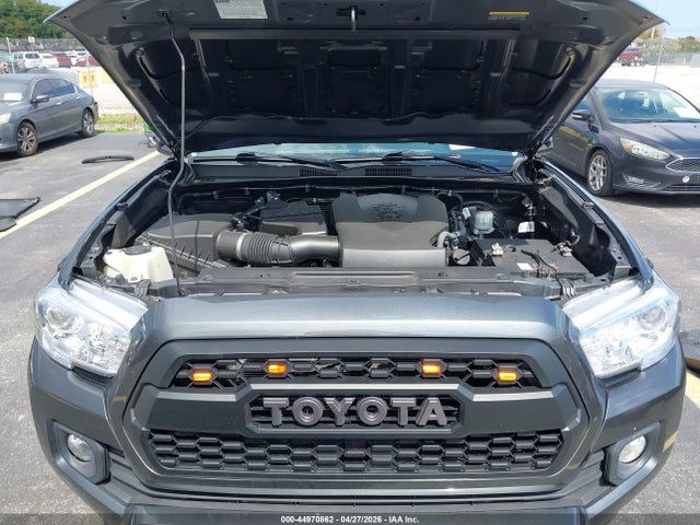 Toyota Tacoma Sr5 V6