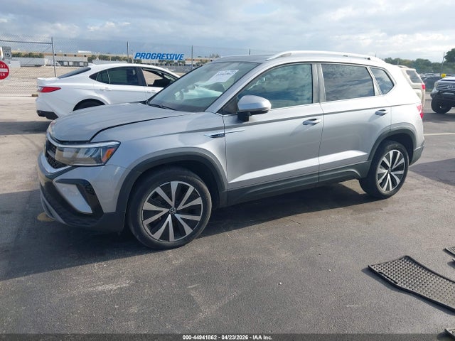 Volkswagen Taos 1.5t Se