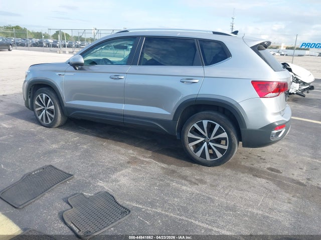 Volkswagen Taos 1.5t Se